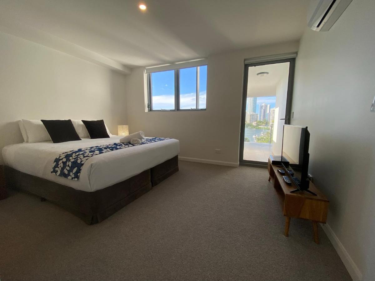Serenity Surfers Paradise Гоулд Коуст Екстериор снимка