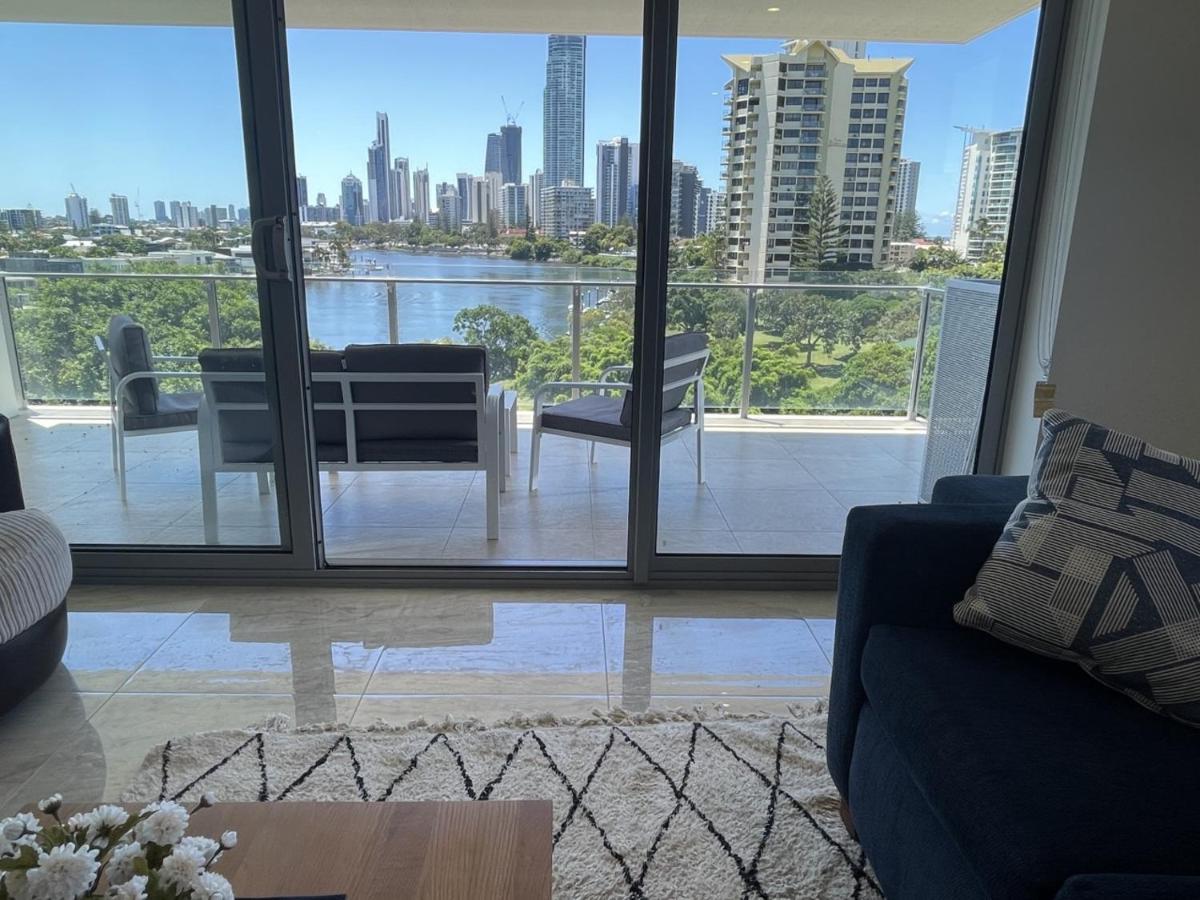 Serenity Surfers Paradise Гоулд Коуст Екстериор снимка