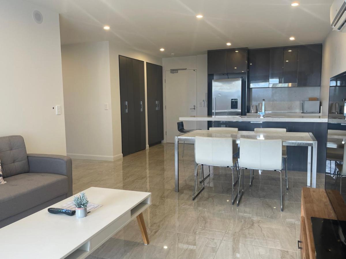 Serenity Surfers Paradise Гоулд Коуст Екстериор снимка